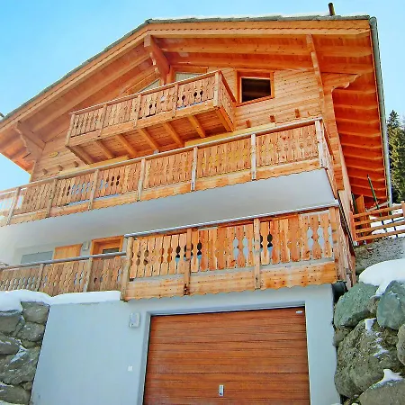 Alpesi faház A Luxurious 12 Person With Superb View